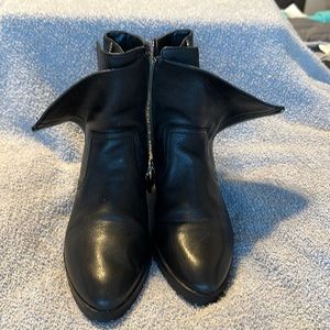 Michael Kors Boots Womens 6 M Side Zip Pull On Ankle Booties Black Leather Round
